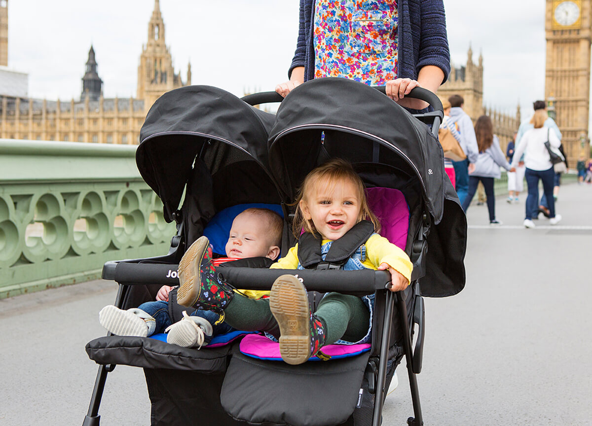 Že od rojstva naprej, 2 individualna sedeža, 2 individualni strehici